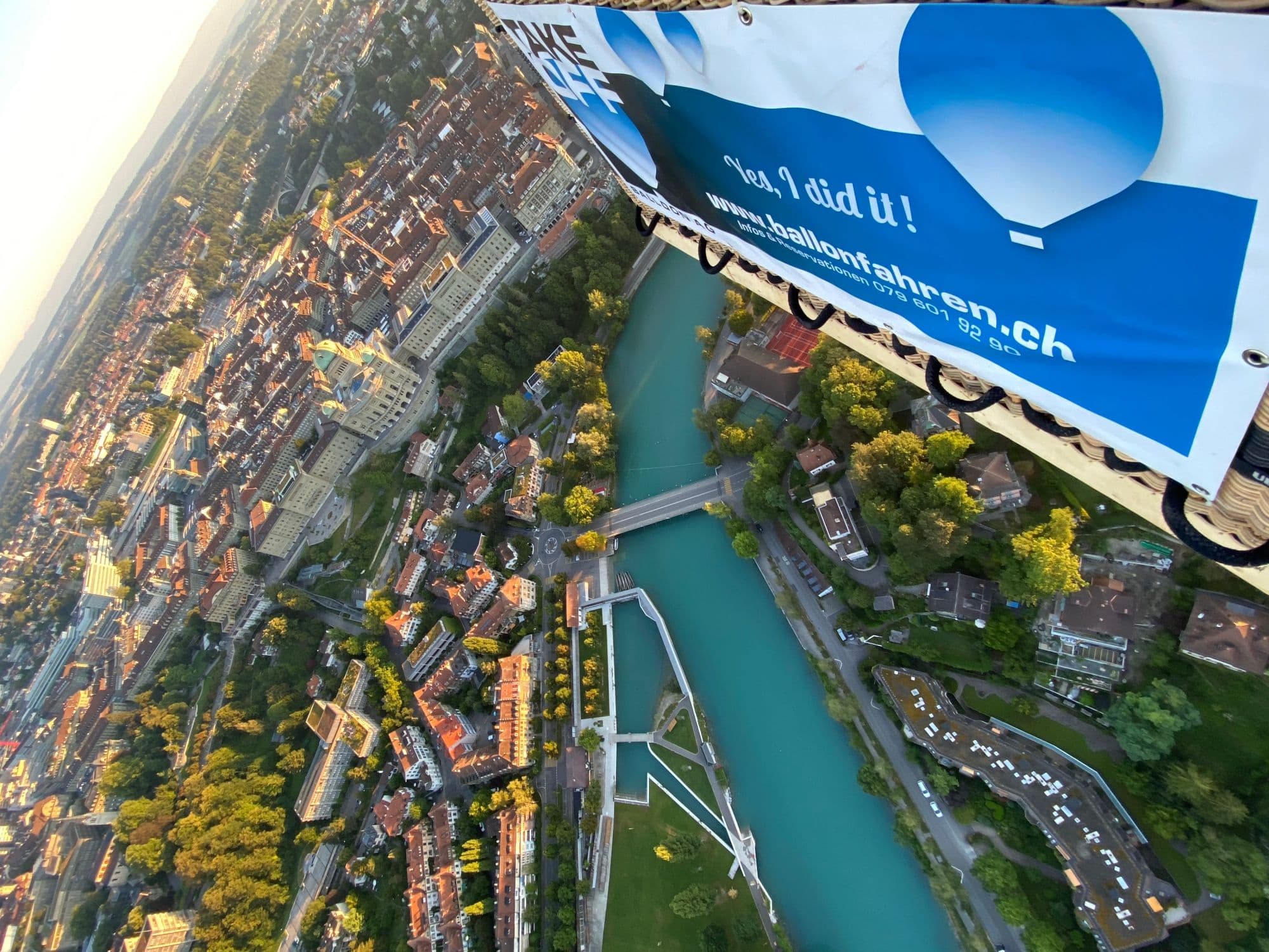 Private Balloon Ride in the Bern City Region