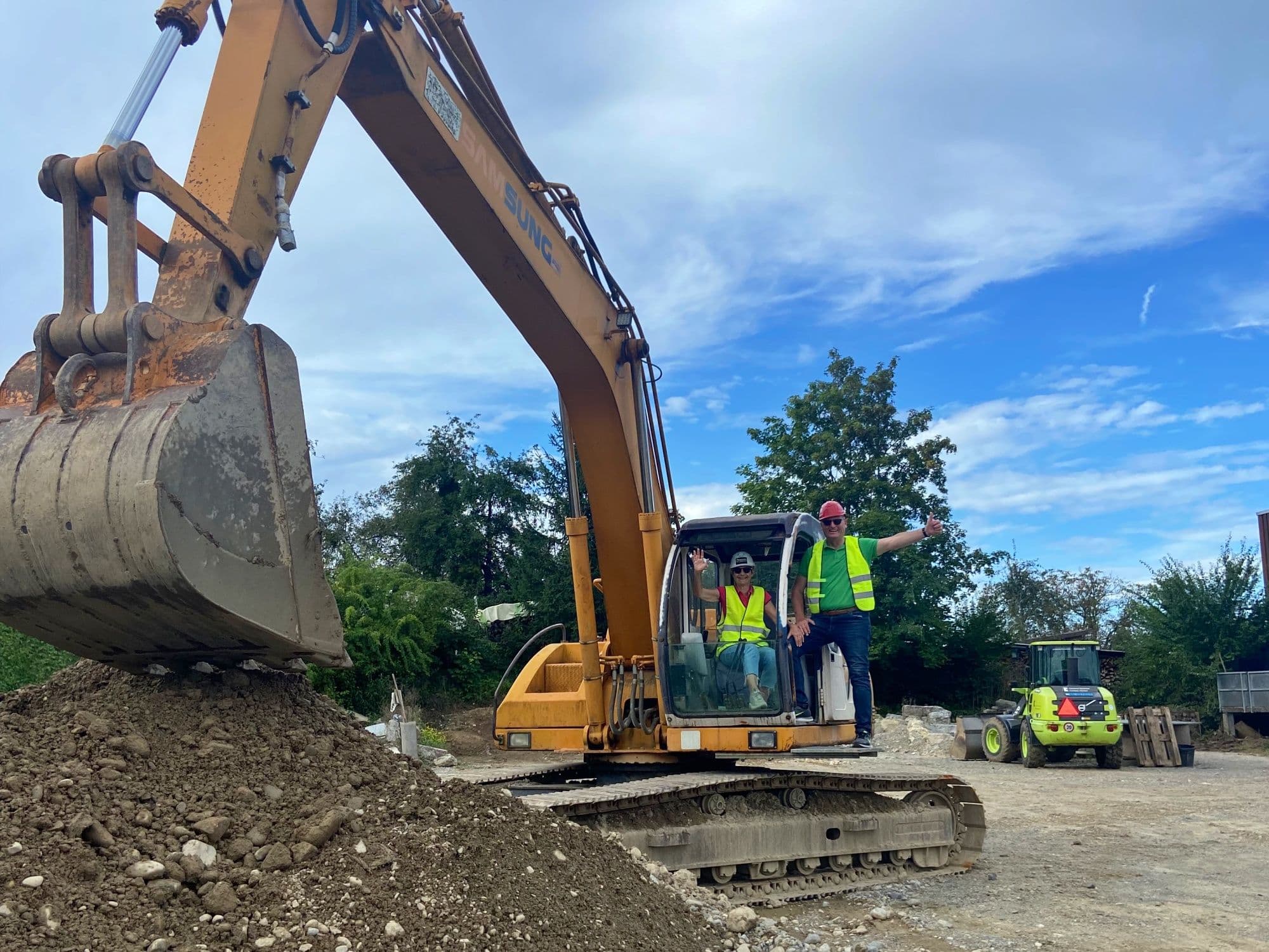 Bagger fun with a 21-tonne excavator in Gossau