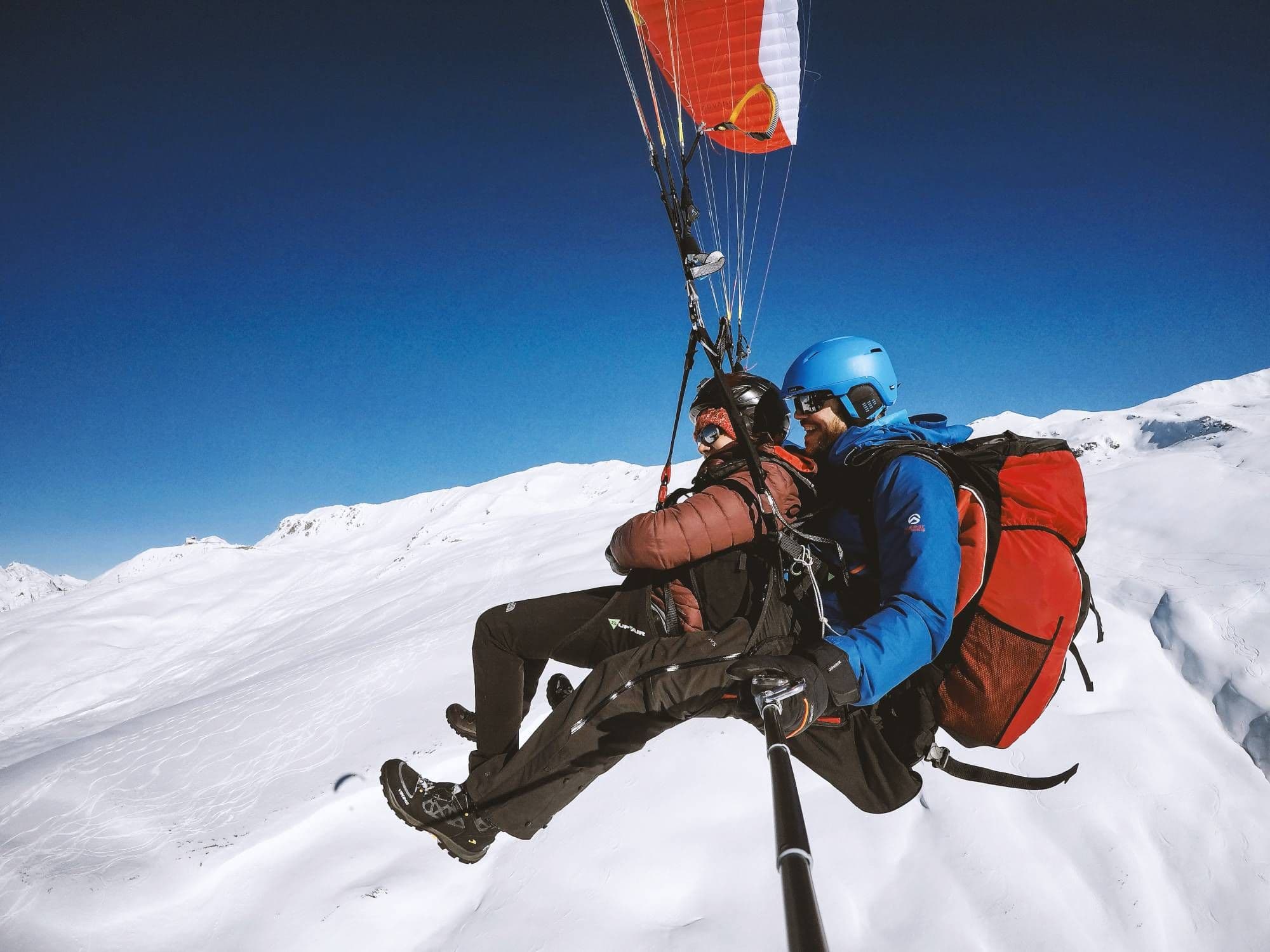 Snowshoe hiking and paragliding in Klosters