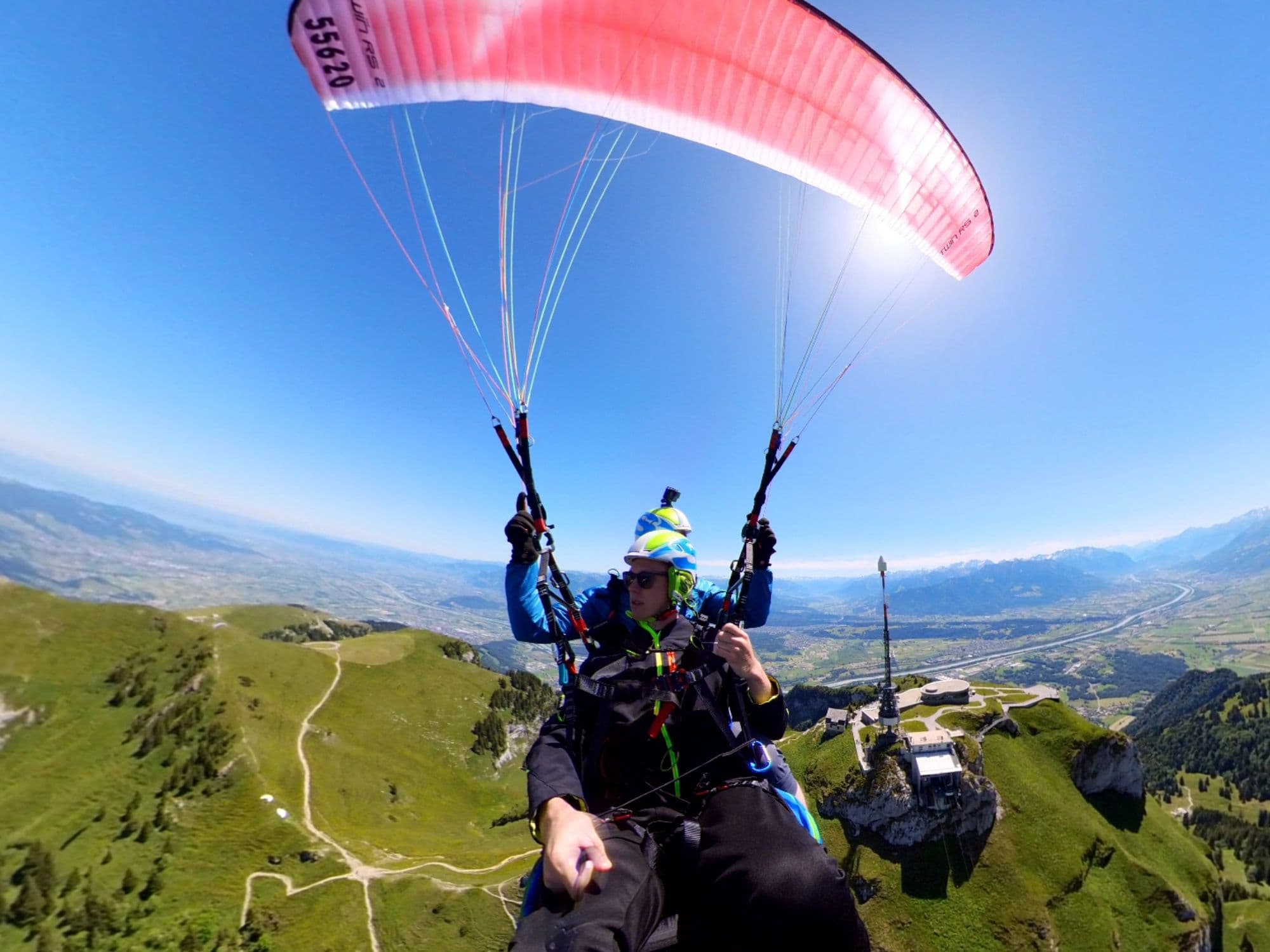 Paragliding Tandem Flight Experience in Alpstein