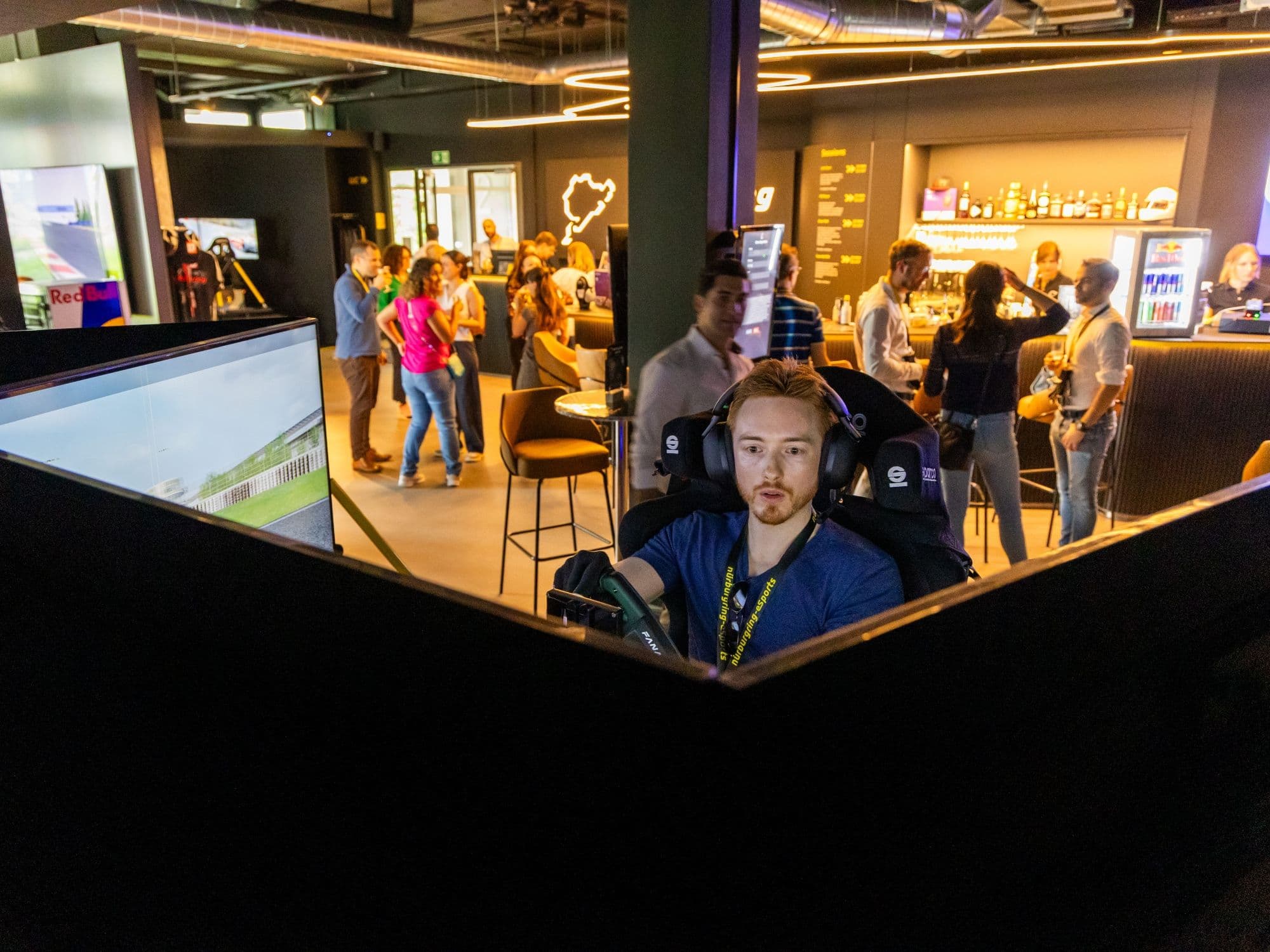 "Sim Racing" virtual drive and lounge in Kriens