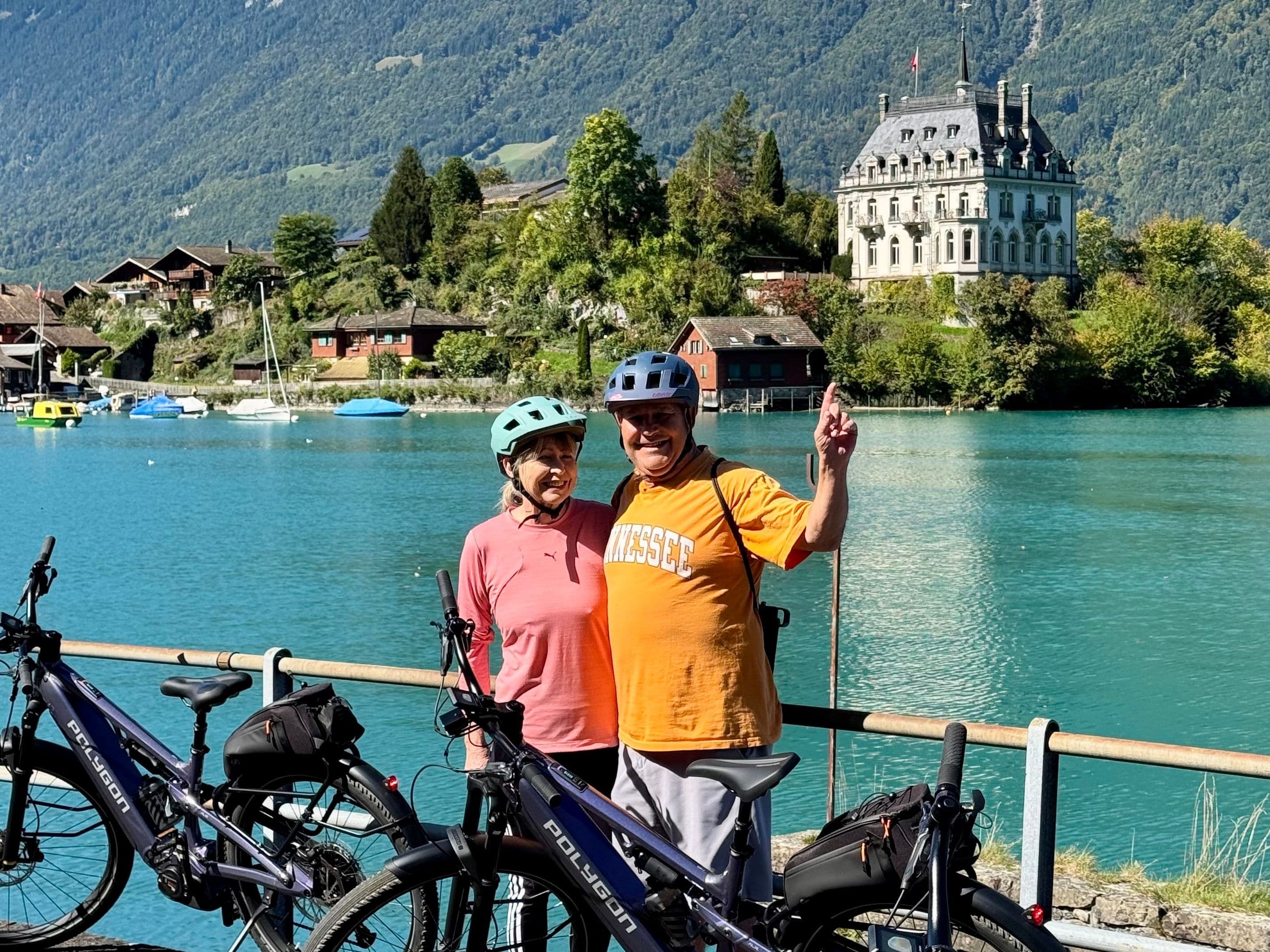 "Iseltwald and Giessbach" - explore Interlaken by e-bike