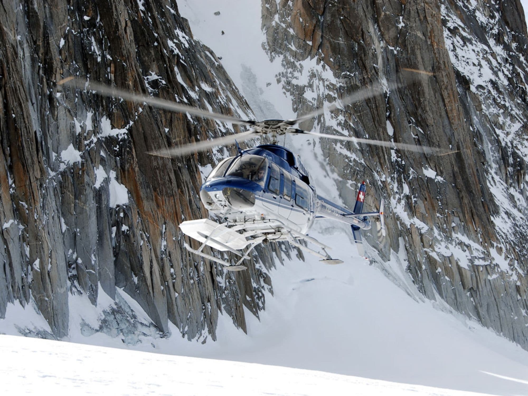 Unterrothorn glacier helicopter flight with glacier landing from Buttwil