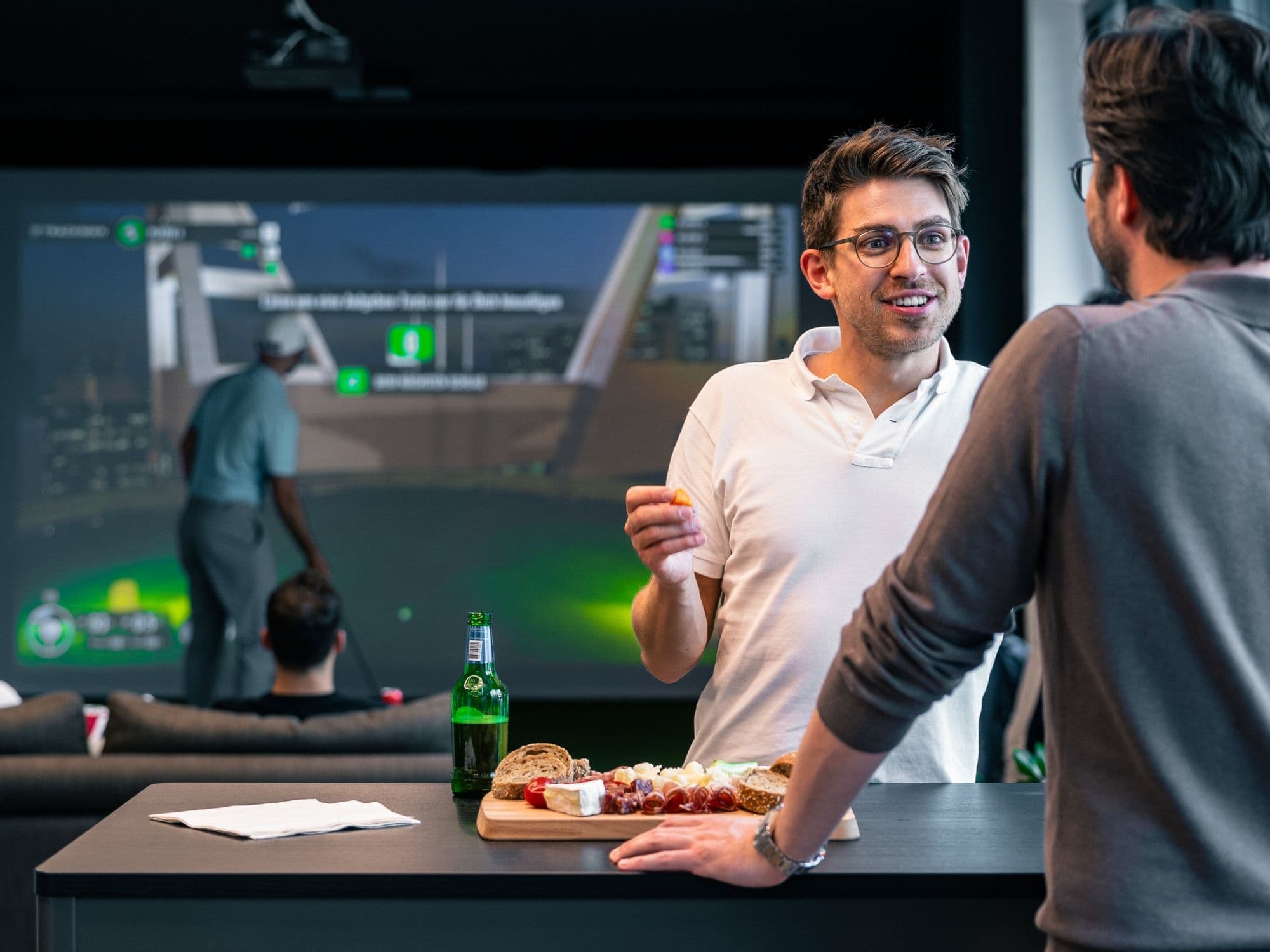 Indoor Golf Team Event at the Simulator