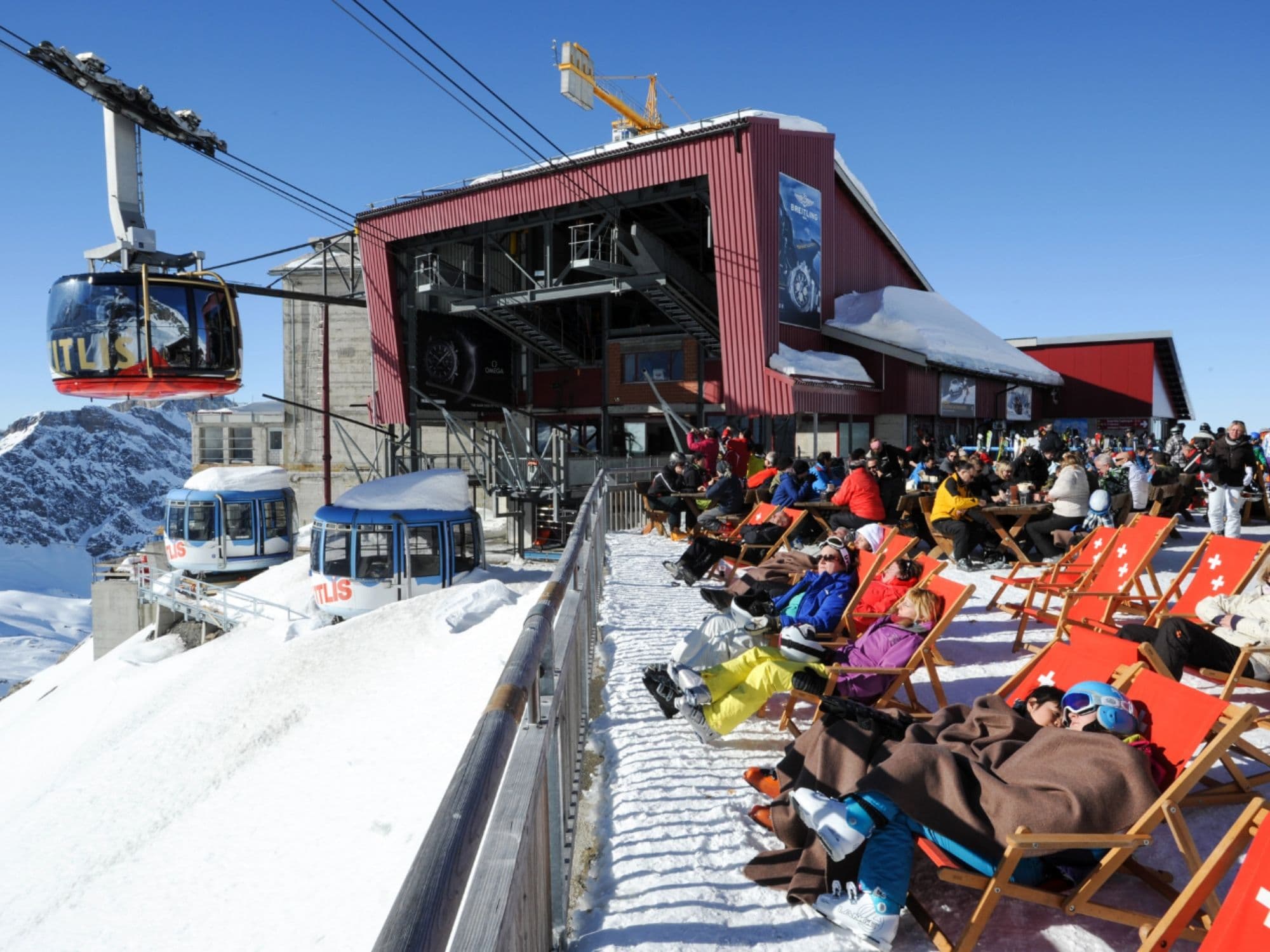 From Zurich: Private Day Trip to Titlis, Engelberg, and Lucerne