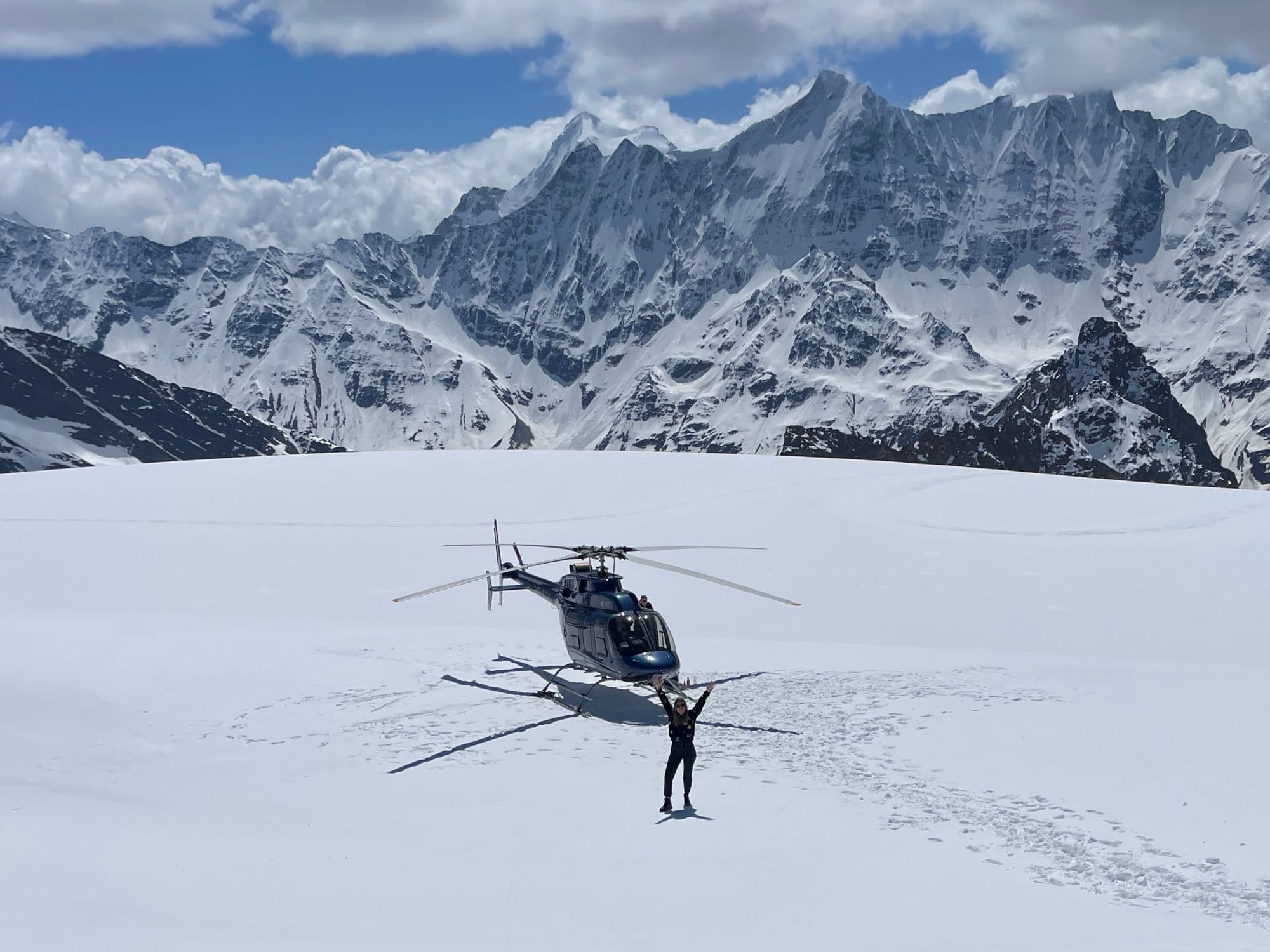 Petersgrat glacier helicopter flight with glacier landing from Buttwil