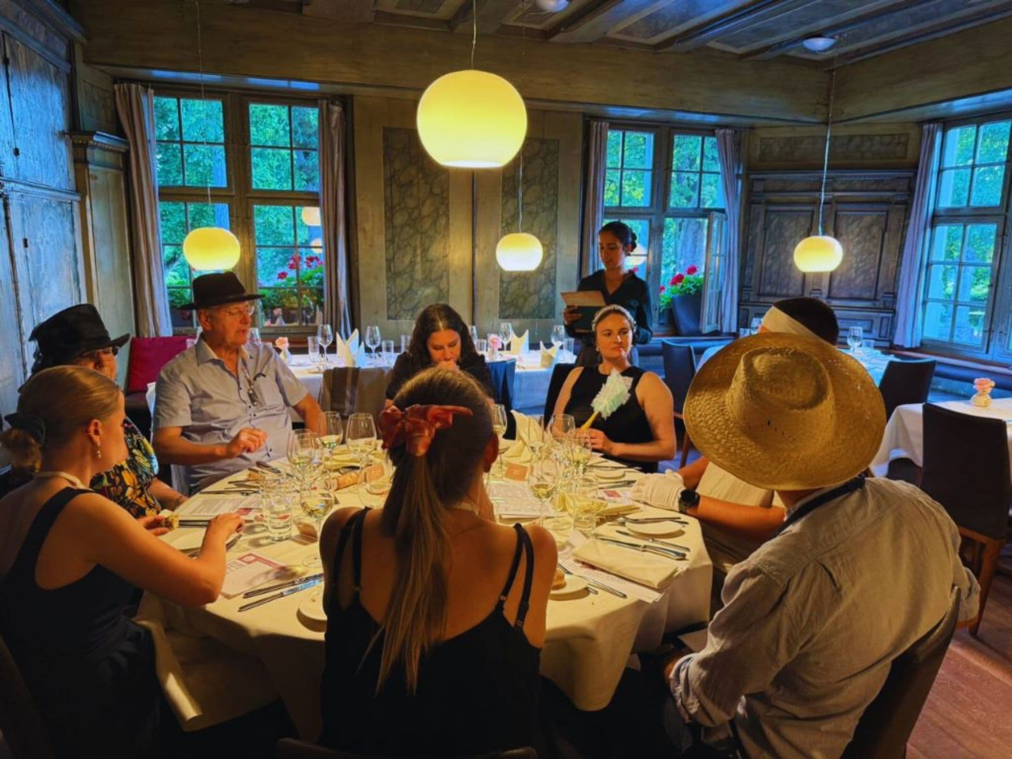 "Unseen Future Role Play" crime dinner for small groups in Zurich