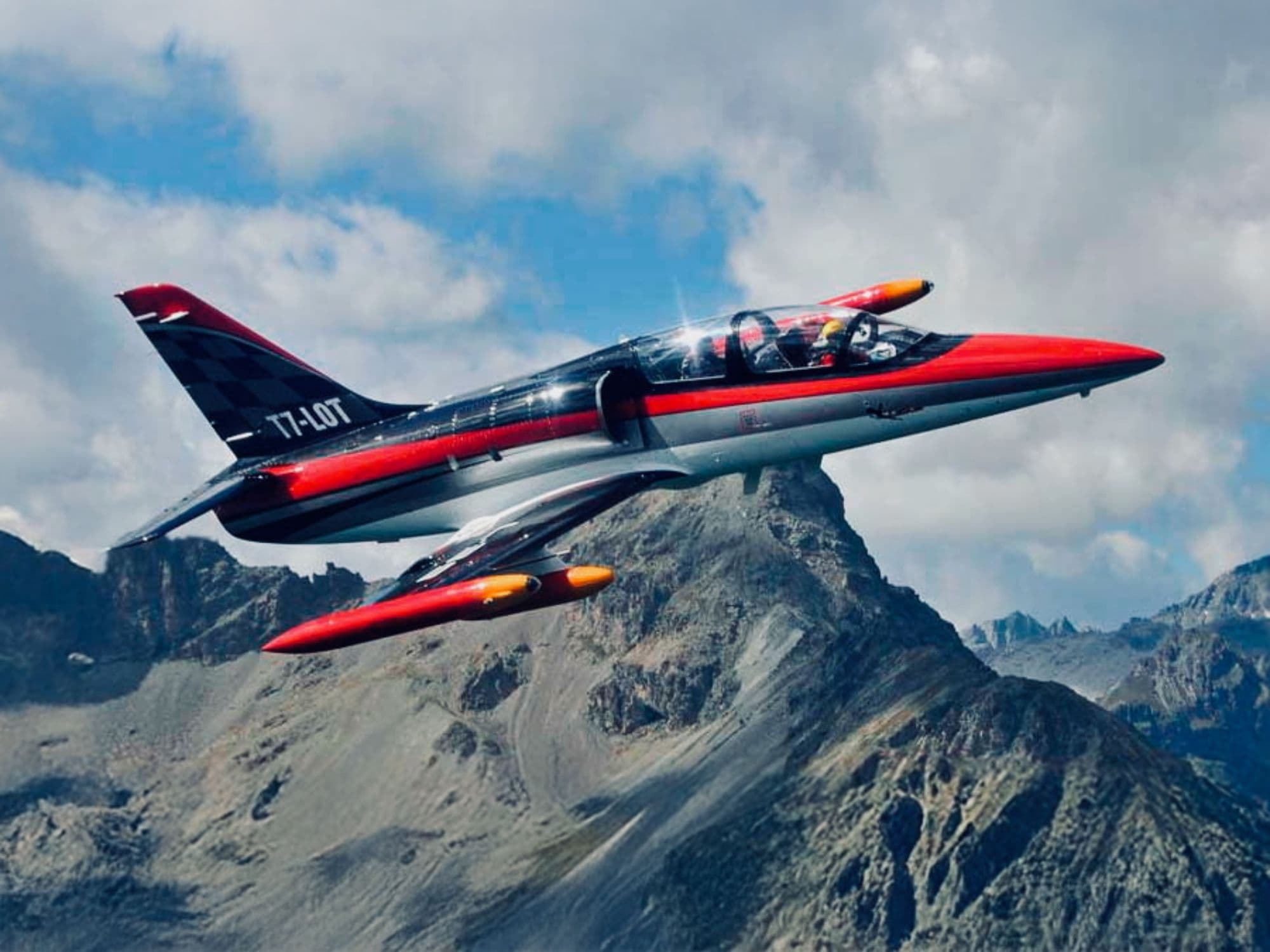 L-39 Albatros Jet Flight in St. Stephan near Zweisimmen