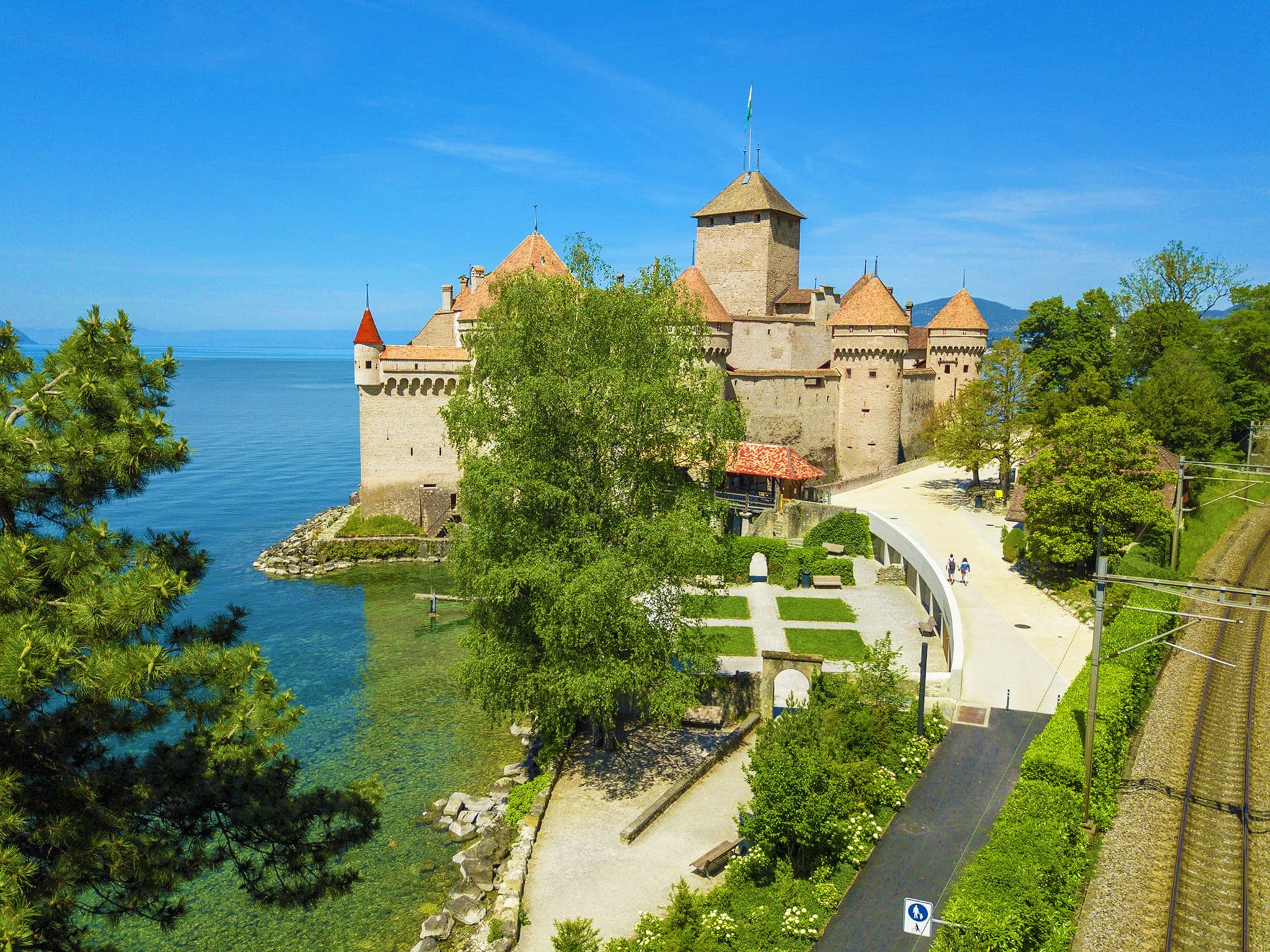 In Lausanne: Bus and boat tour to Vevey, Montreux, and Chillon Castle