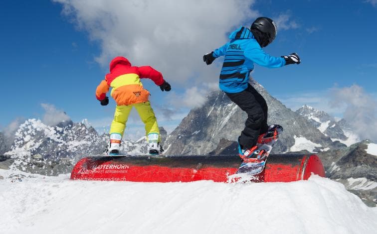 Snowboard private course Sunnegga or Matterhorn Ski Paradise