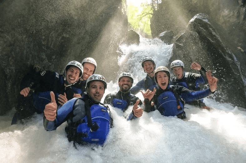 From Zurich: Canyoning adventure in Interlaken