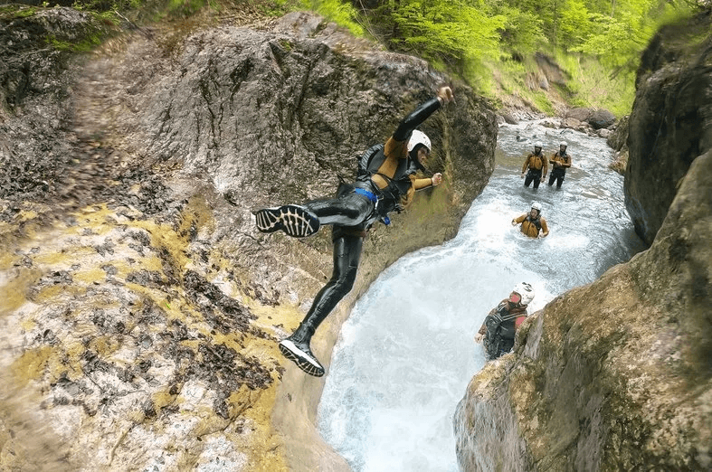 From Lucerne: Canyoning adventure in Interlaken