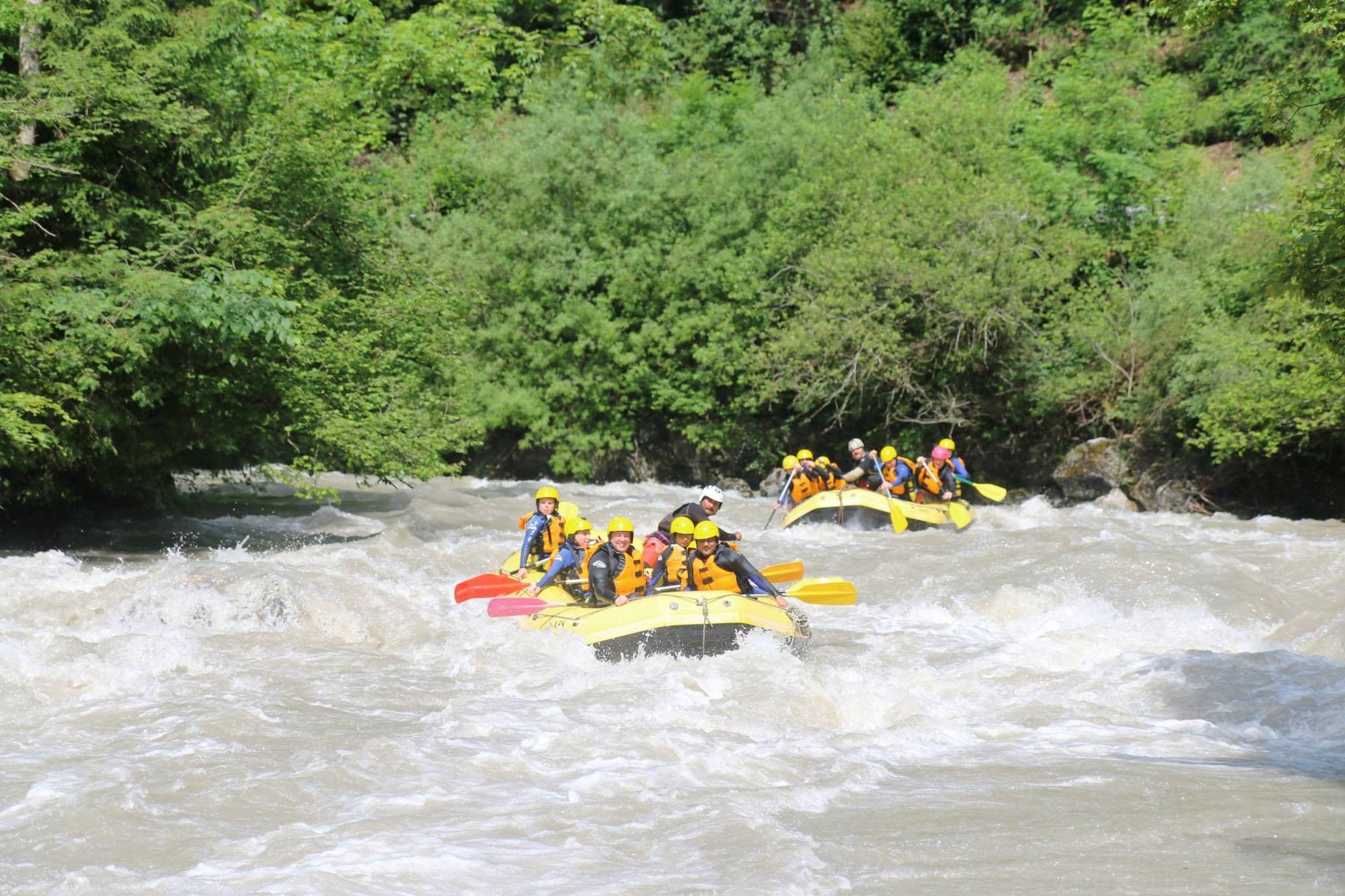 Simme rafting from Interlaken or Därstetten