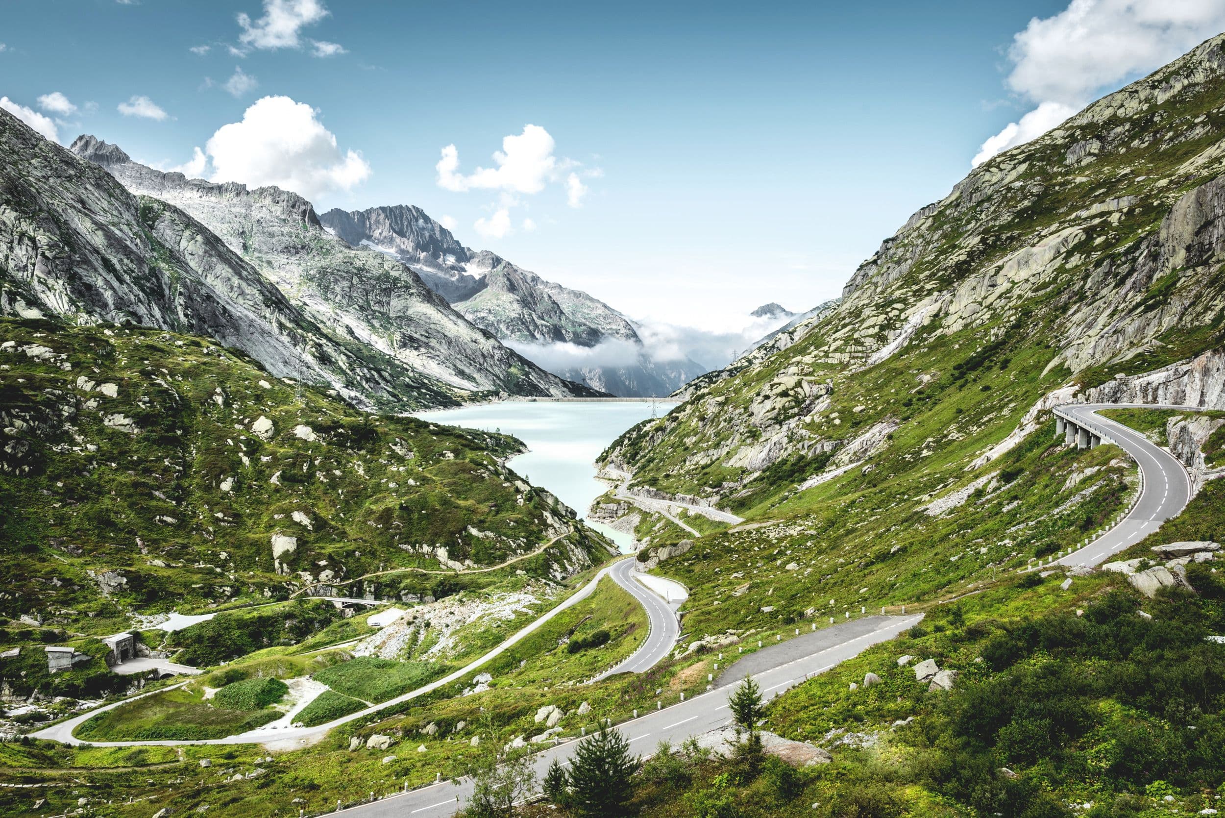 Grimsel and Nufenen Postbus pass trip from Meiringen or Airolo