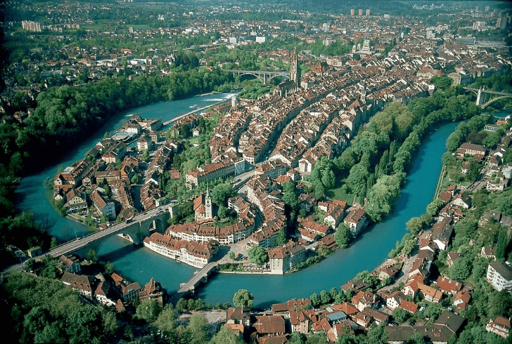 Bern Old Town Walking Tour